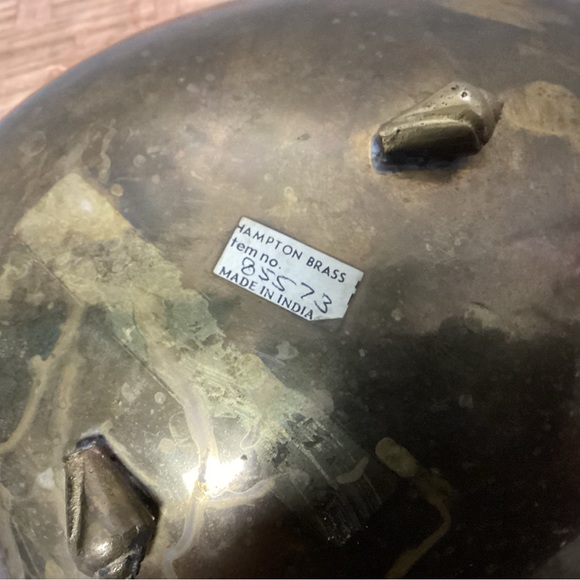 🟡 Vintage Heavy Brass Seashell Designed Ashtray - Candy Dish - Jewelry Display - Picture 11 of 16